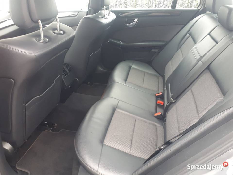 Mercedes E 220 CDI wielofunkcyjna kierownica Łuków