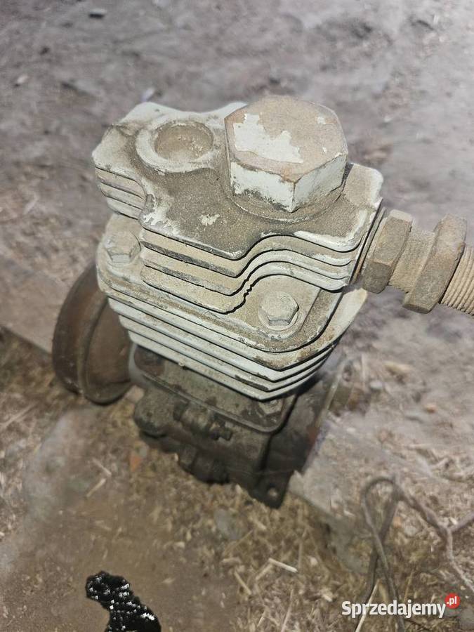 Kompresor sprężarka ursus 360 3p 330 Żółkiewka-Osada