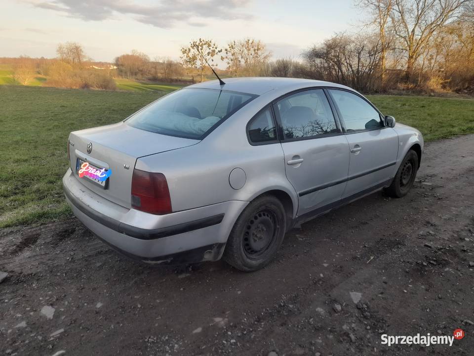 Passat b5 18 b gaz 125 1800cm3 Mrągowo