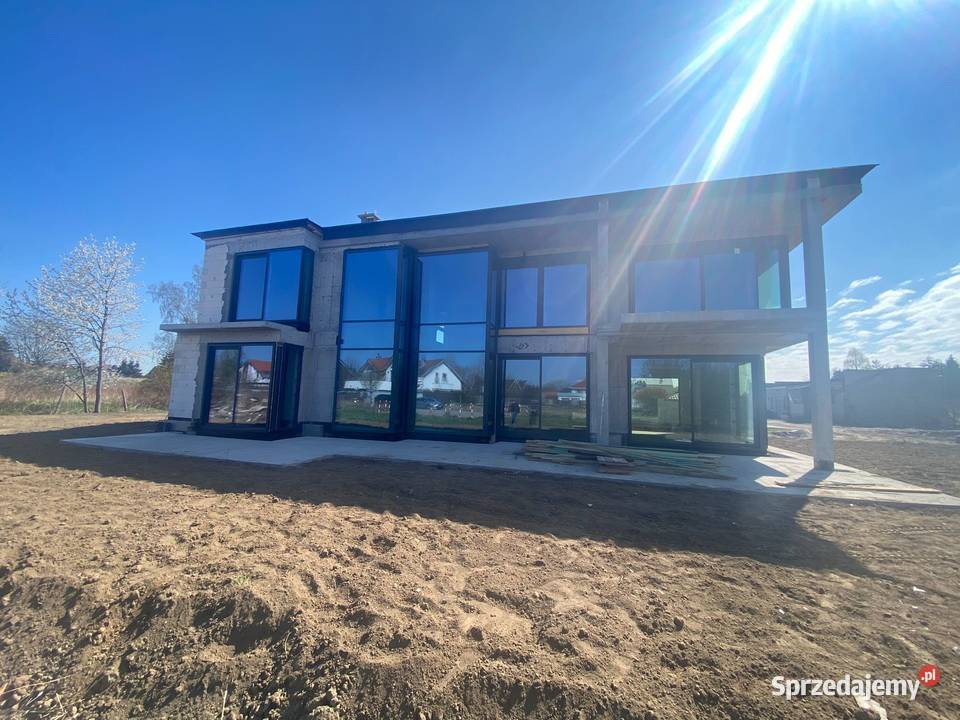 Nowoczesny dom Willa Floryda 2 372m2 Warszawa