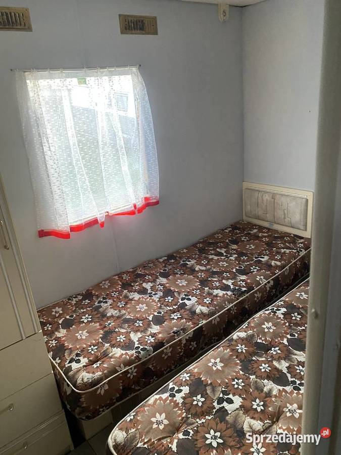 Domek holenderski angielski przyczepa kempingowa Niechorze