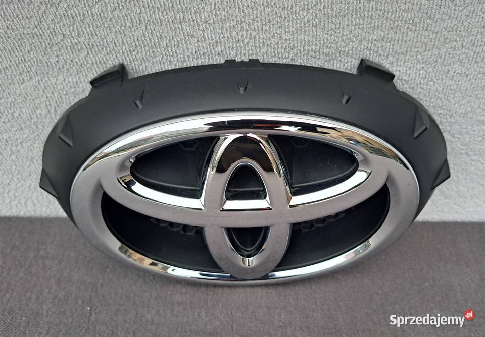 Emblemat logo znaczek przód Toyota Aygo II Emblematy dolnośląskie Mielęcin