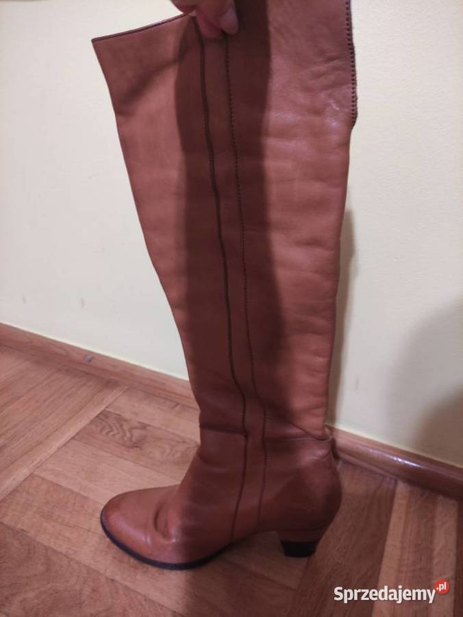 Sprzedam beżowe kozaki inna Przasnysz