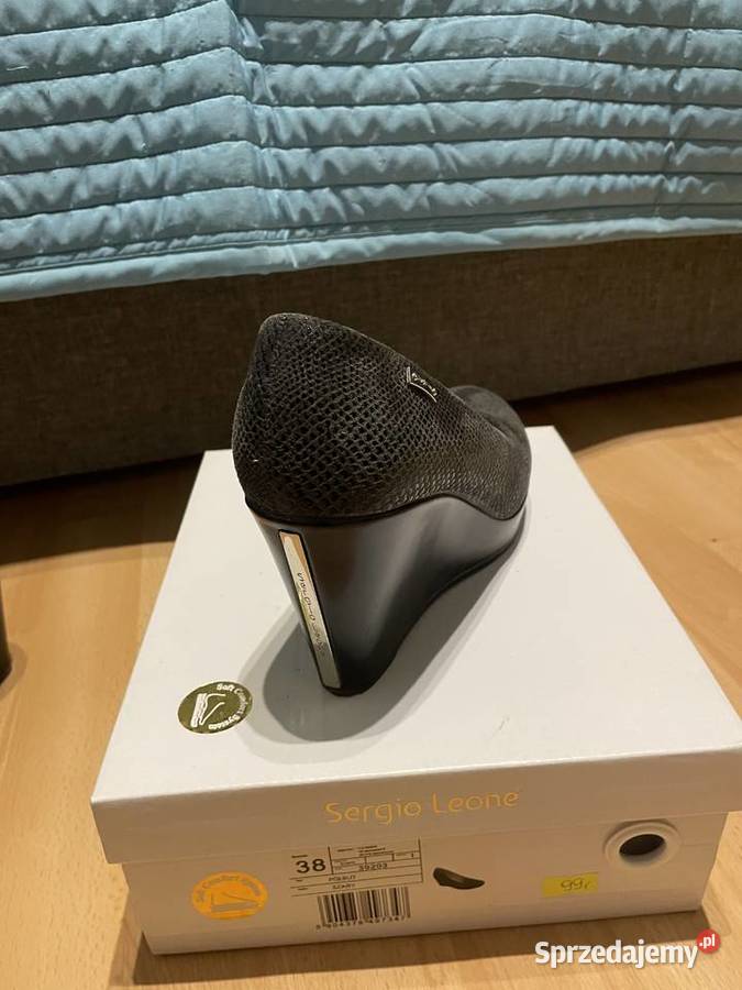 Buty damskie inna Damskie Końskie