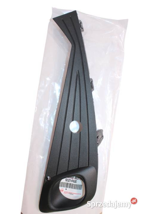 TOYOTA Chr Ramka grill halogenu zderzaka przod osobowe Kąty Wrocławskie sprzedam