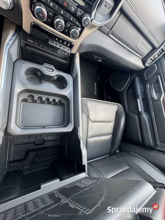 Dodge Ram PickUp 57 Benzyna 4x4 400 2019r 5700cm3 Kąkolewo