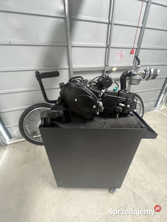 Sprzedam silnik 124cc 4t Dąbrówka