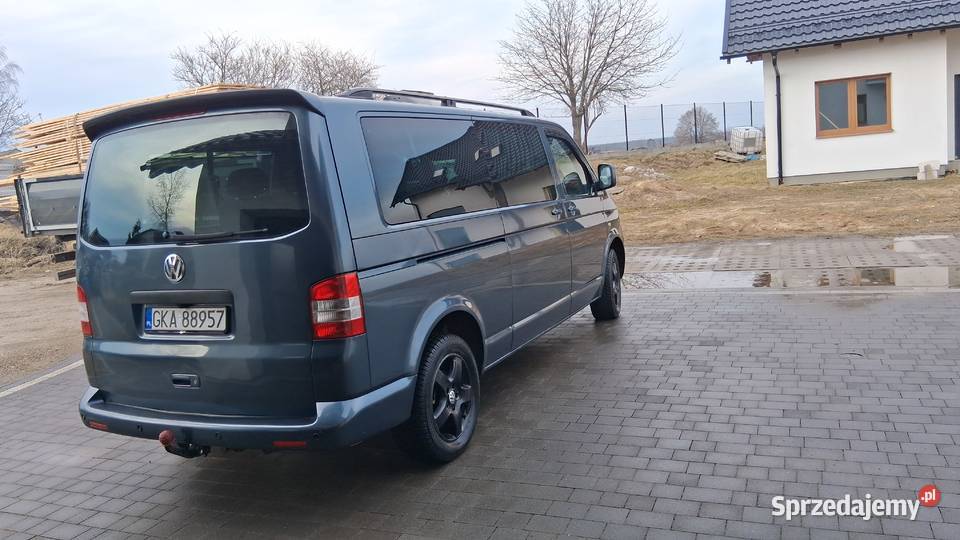 Volkswagen T5 9osobowy nieuszkodzony