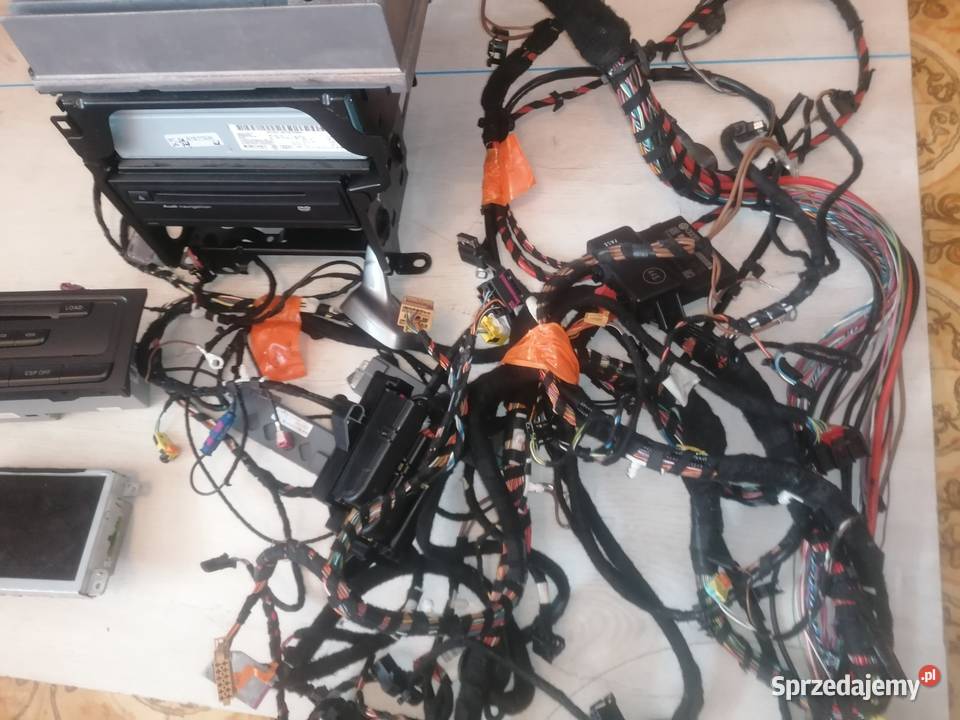 ZESTAW NAWIGACJI MMI AUDI A4 B8 CAMERA COFANIA Nawigacje fabryczne podkarpackie Święcany