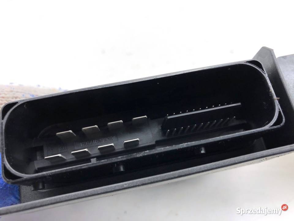 MODUŁ HAMULCA RĘCZNEGO VW PASSAT B7 3AA907801H