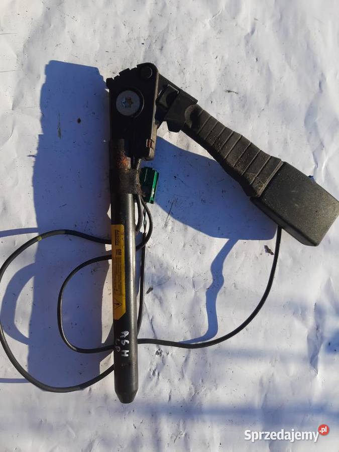 Opel Astra H GTC lewy napinacz pasa 2 wtyczki sprzedam