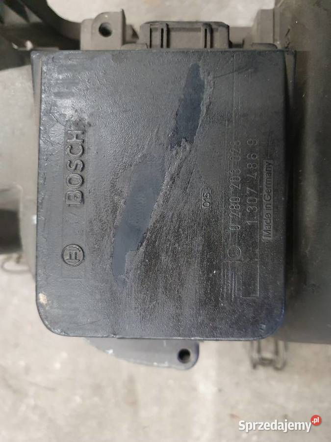 Bmw E30 M3 s14 Obudowa filtra powietrza Słupca