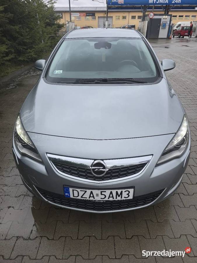 Opel Astra J 14 turbo 2011r ASR (kontrola trakcji) Motoryzacja dolnośląskie