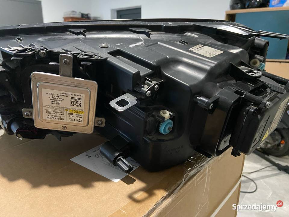 lampa przednia prawa vw touareg 7P1 941 034 Strzelin