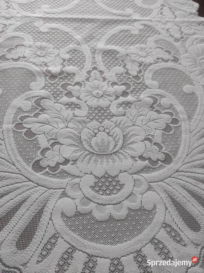 Obrus koronkowy duży 115x65 Nowy Obrusy i serwety Warpechy Stare