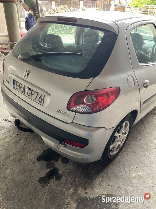Sprzedam Peugeot 206 14 HDI 2011 uszkodzony łódzkie Kobiele Wielkie