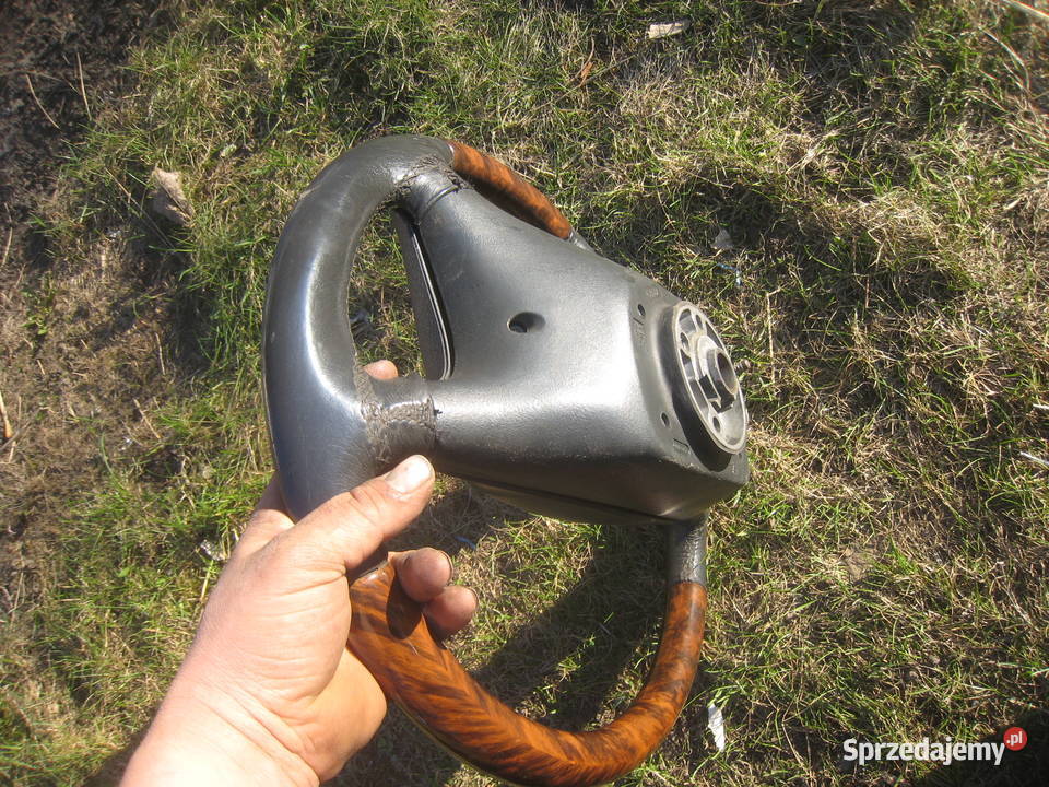 Kierownica drewniana drewno skóra Volvo s40 v40 osobowe Kierownice