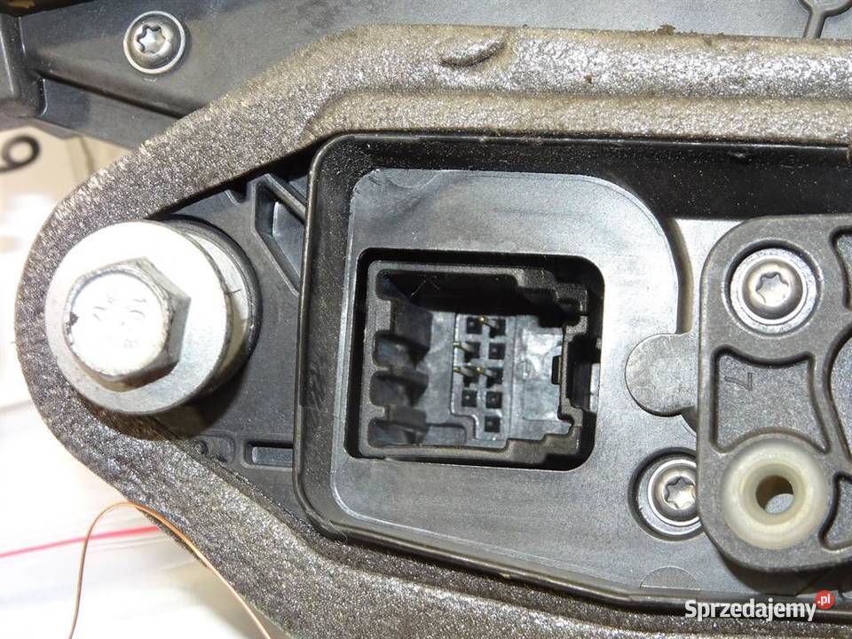 ZAMEK PRZÓD LEWY OPEL ASTRA K