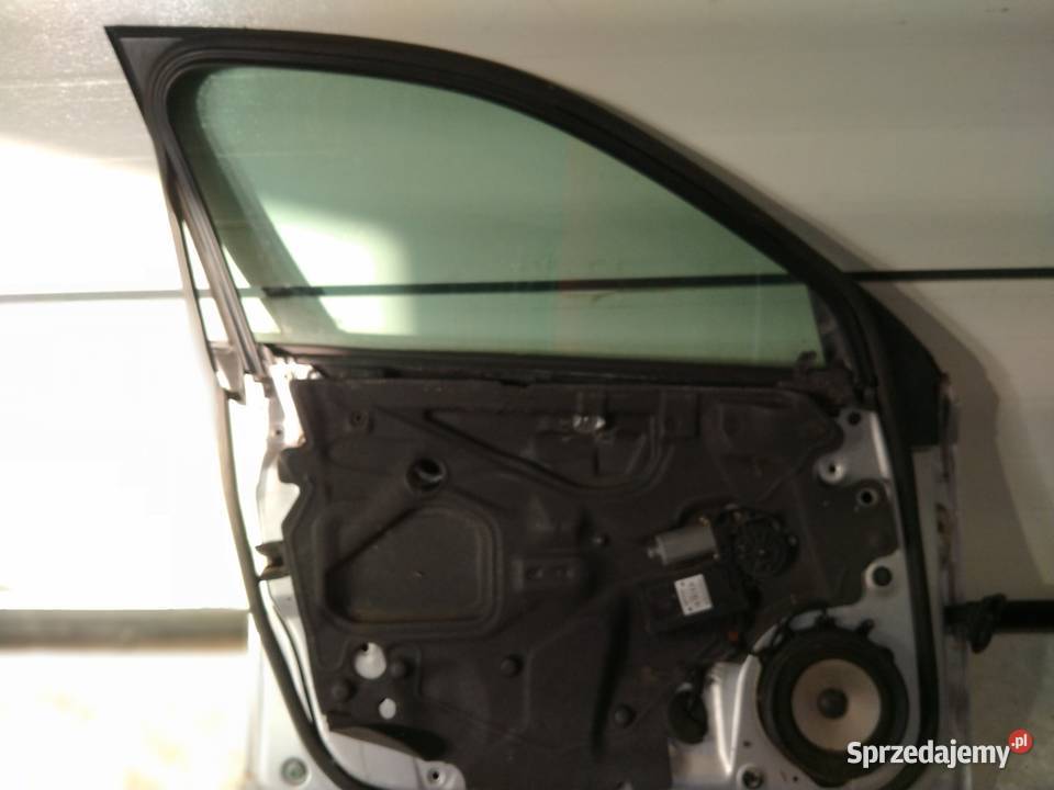 AUDI A4 B6 0104 DRZWI LEWY PRZÓD Bielsko-Biała
