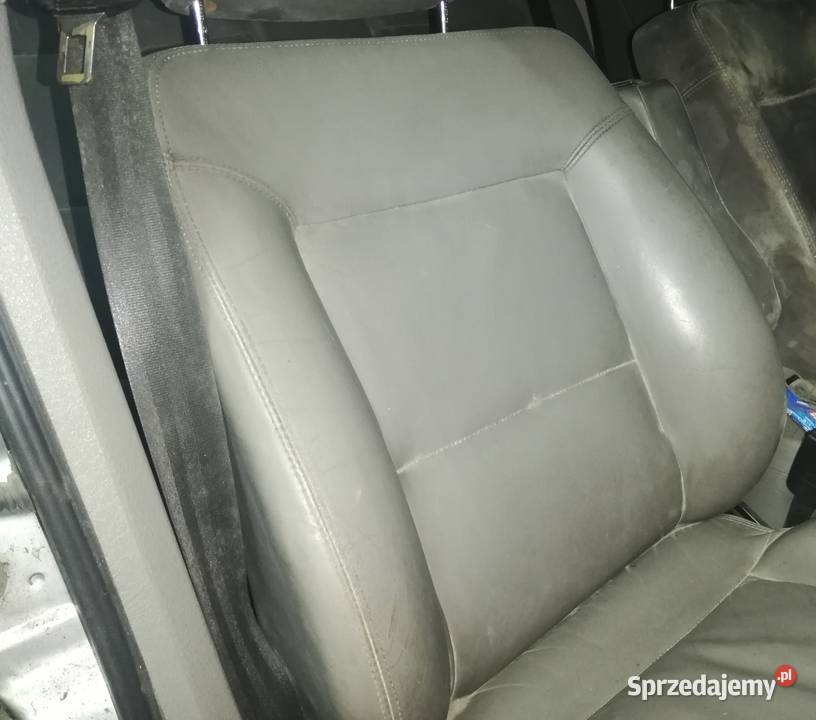 Fotele elektryczne przód przednie kanapa Audi 80