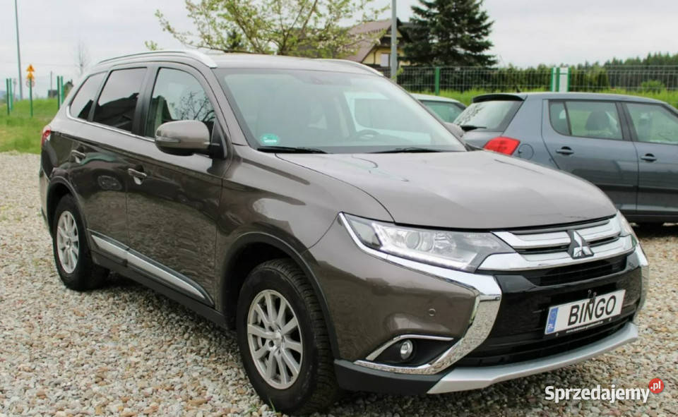 Mitsubishi Outlander 20 150NaviKamera2xalu III manualna Harklowa