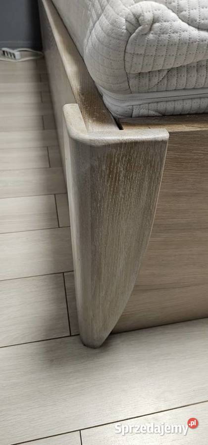 Łóżko dębowe z materacem plus zagłówek Skoroszyce