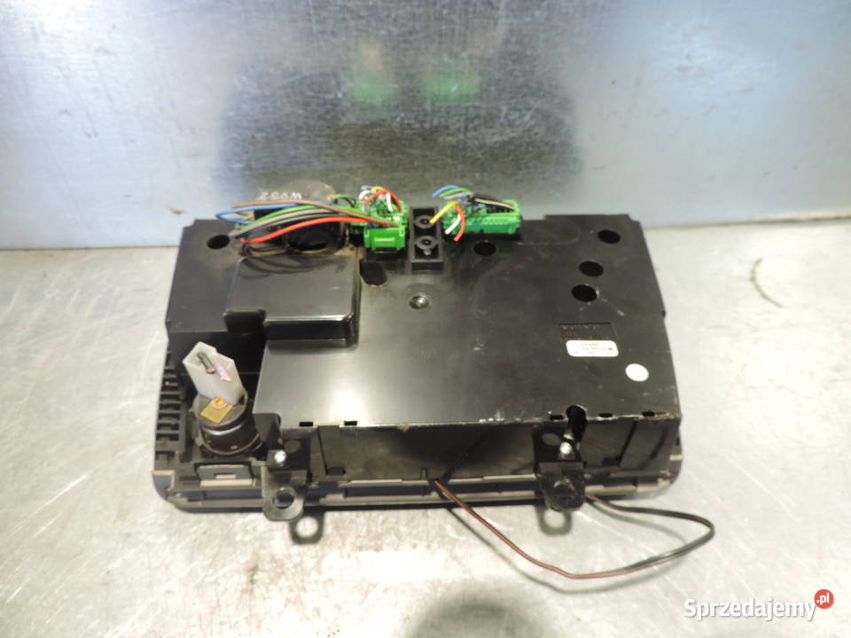 PANEL NAWIEWU KLIMATYZACJI VOLVO S80 I 9496811 Nowy Sącz sprzedam