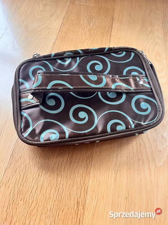 Kosmetyczka kuferek 21x15x10 praktyczna stan Warszawa