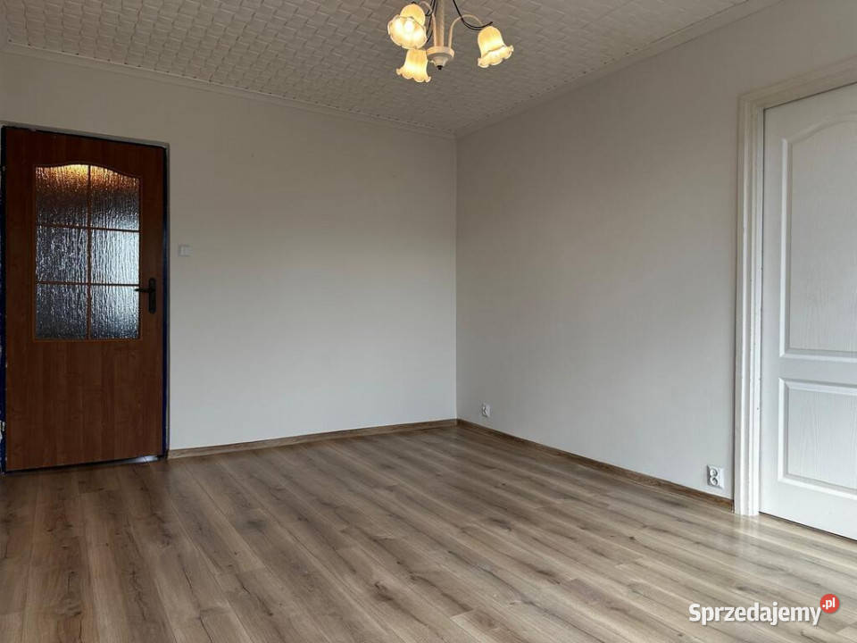 Na sprzedaż mieszkanie 3 pokoje 4815 m2 Sprzedaż Piotrków Trybunalski