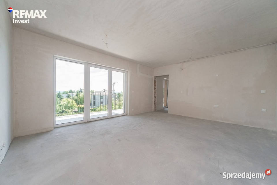 Duże mieszkanie z balkonem i wykuszem 11800zł/m2