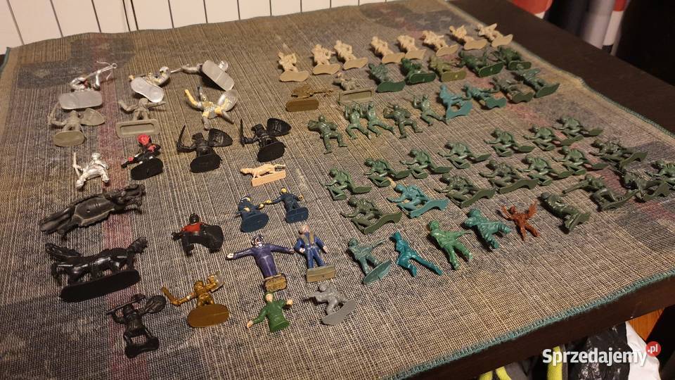 Żołnierzyki żołnierz rycerzyki rycerze figurki Pozostałe Skierniewice