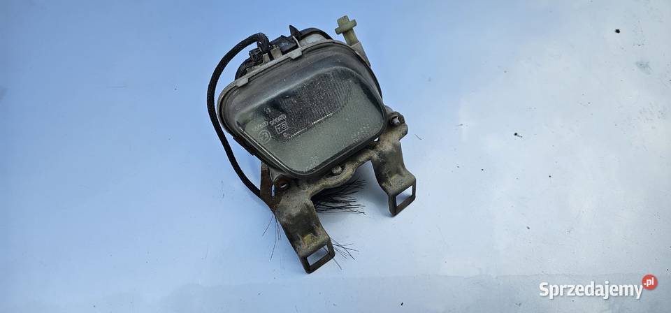 Halogen prawy mercedes w210 A2108200258 osobowe