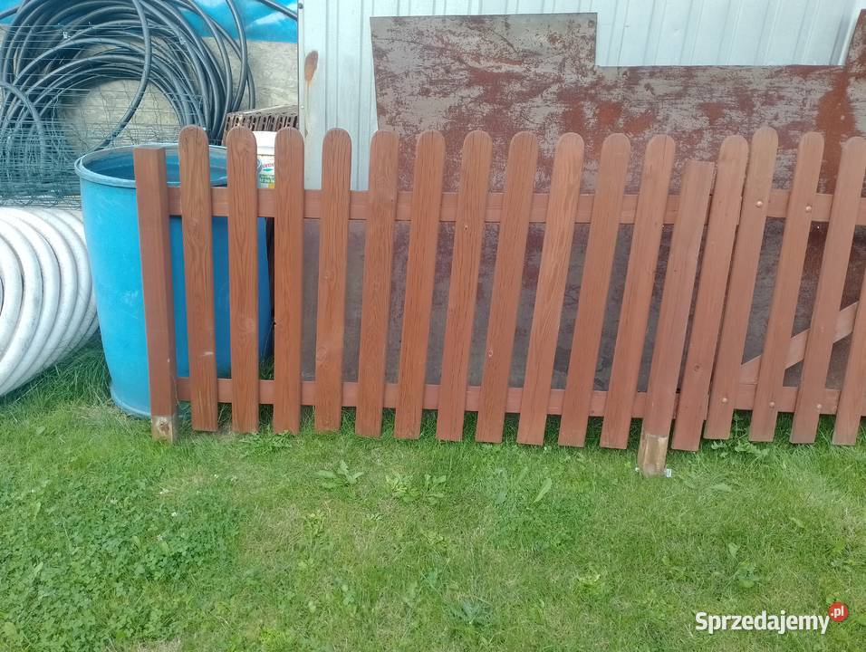 Drewniany płotek z futką bramką szerokość pola Pabianice