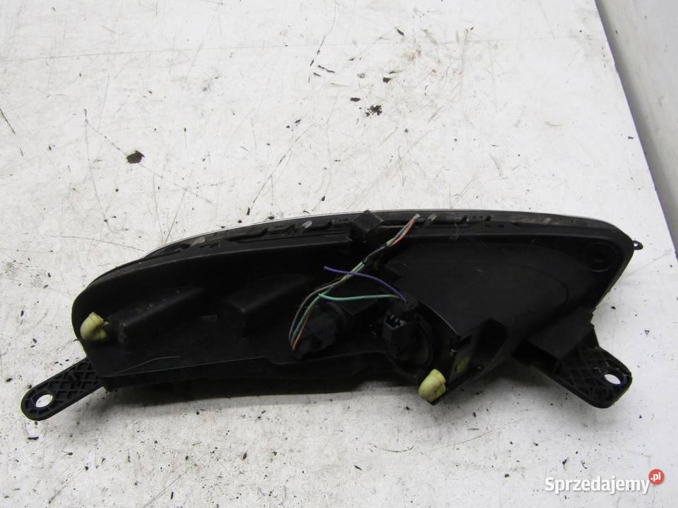 LAMPA ŚWIATŁO DRL LED PRAWY PRZÓD CITROEN C3 III osobowe