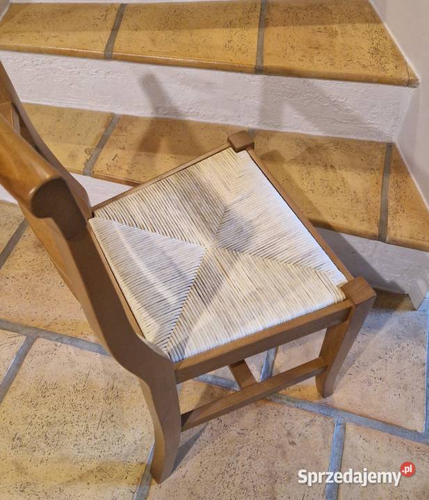 Włoskie krzesło nowe drewno kolor orzech