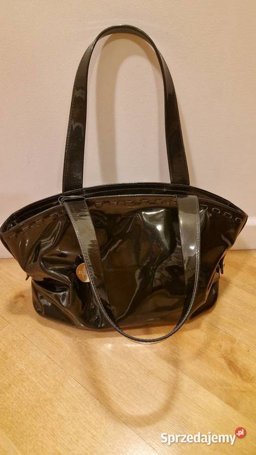 Czarna TOREBKA marki FURLA lakier połysk średnia Lublin
