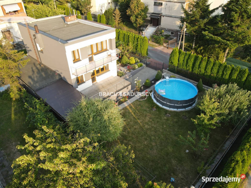 Dom wolnostojący 23003m2 Kraków Rok budowy 1970 małopolskie sprzedam