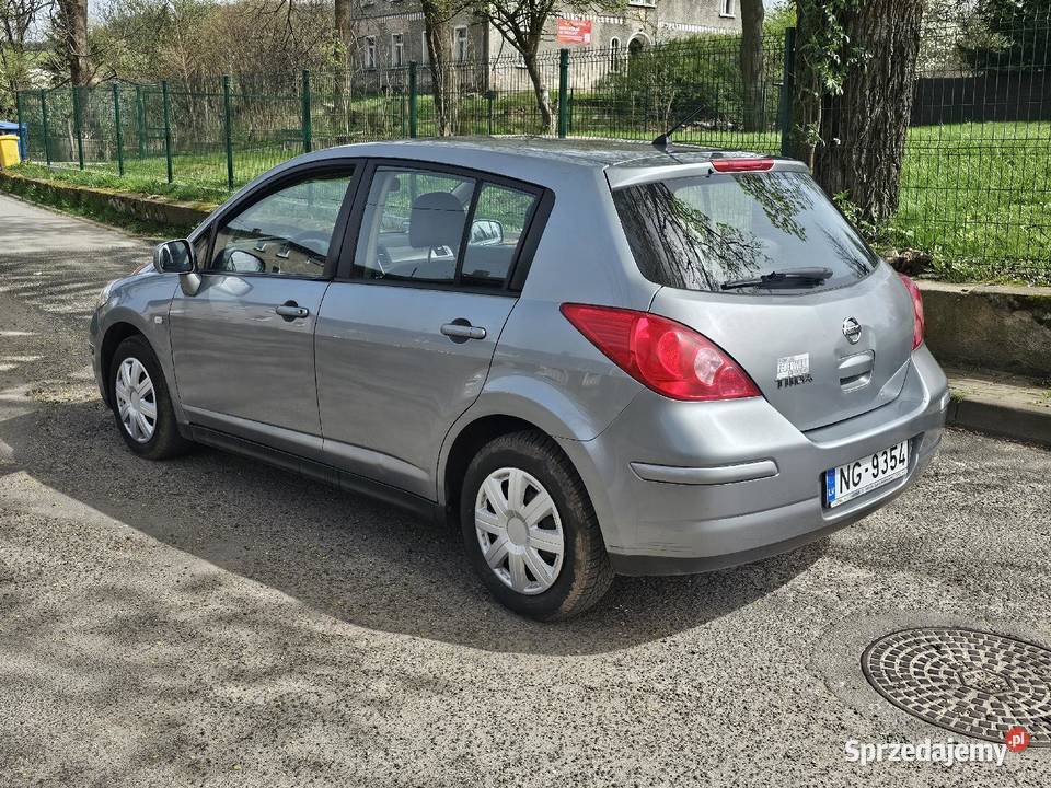 Nissan Tiida 10999 120KM