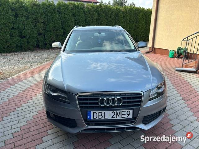 AUDI A4 B8 AVANT 20 TDI CR 2011r S Line zadbane Rok produkcji 2011 łódzkie Kutno