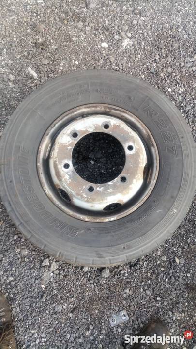 Opony Przód 24570 R175 Bridgestone bieżnik 11mm ciężarowe sprzedam