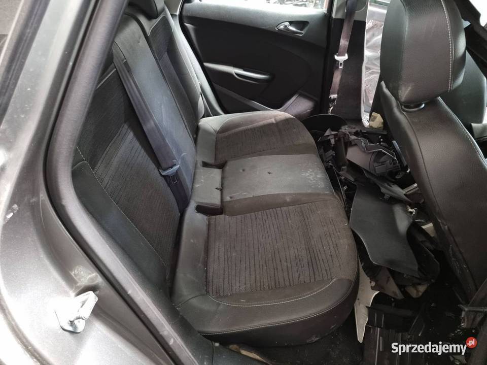 FOTELE KANAPY OPEL ASTRA J Lipno