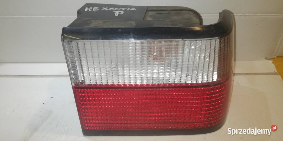 lampy tył prawe HB Citroen Xantia r9397 łódzkie Piotrków Trybunalski sprzedam