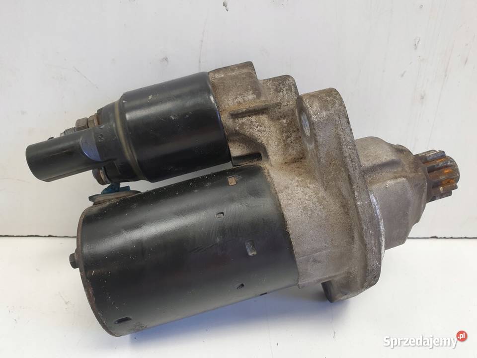 ROZRUSZNIK Audi A3 II 8P 16 FSI ROZRUSZNIK Układ elektryczny silnika
