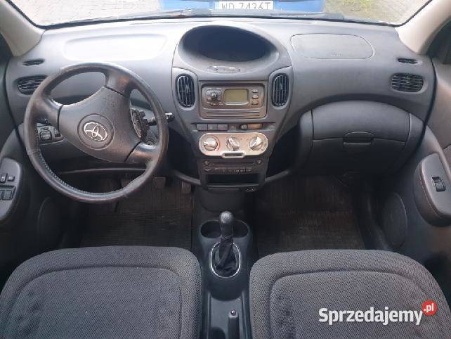 TOYOTA YARIS VERSO 13benzyna sprzedam