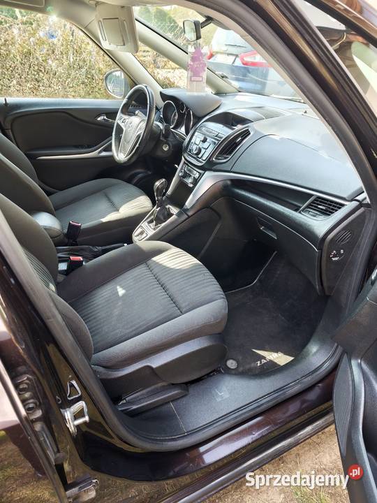 Opel Zafira C mazowieckie