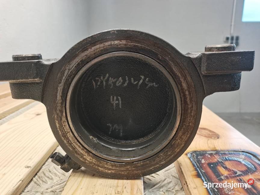 Ucho mostu napędowego Claas Arion Carraro Wilkowo