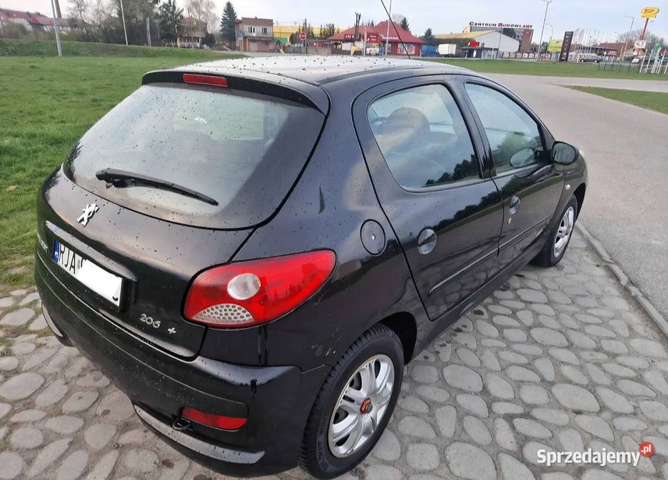 Peugeot 206 plus 11 benzyna 1124cm3 Jarosław