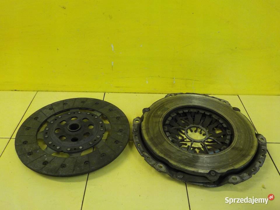 MASTER III MOVANO 23 DCI 18r 131 M9T704 sprzeglo Sprzęgła i elementy