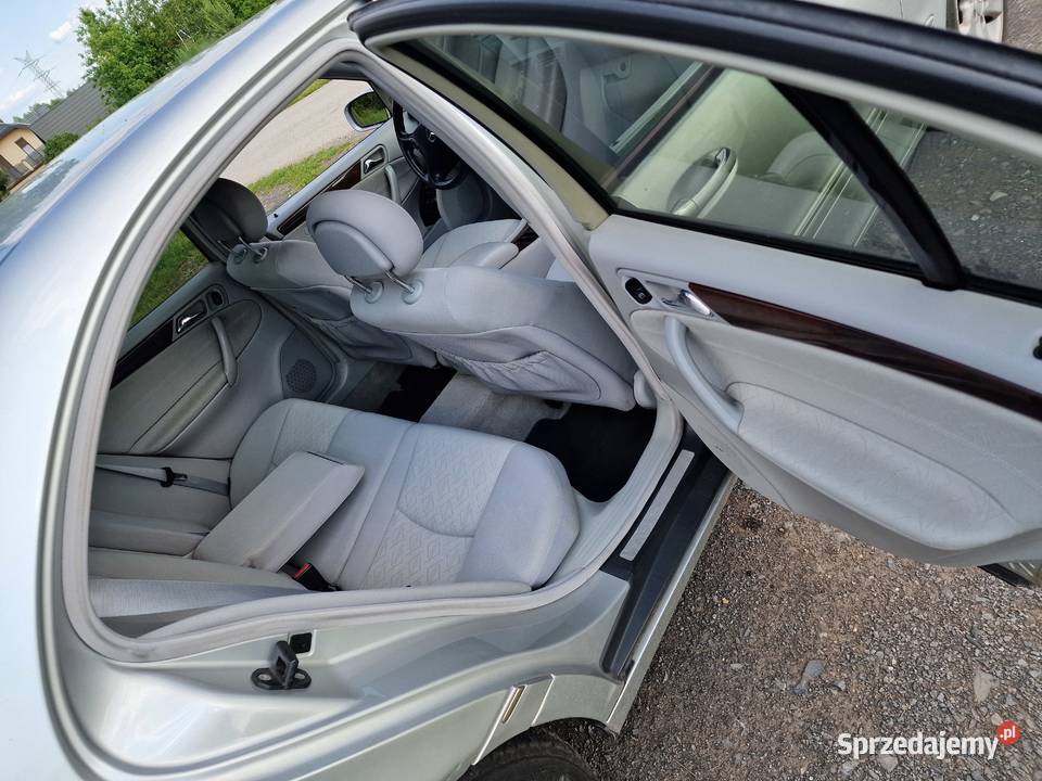 Mercedes C Klasa W203 270CDI Bez Rdzy Oryginalny świętokrzyskie Piekoszów