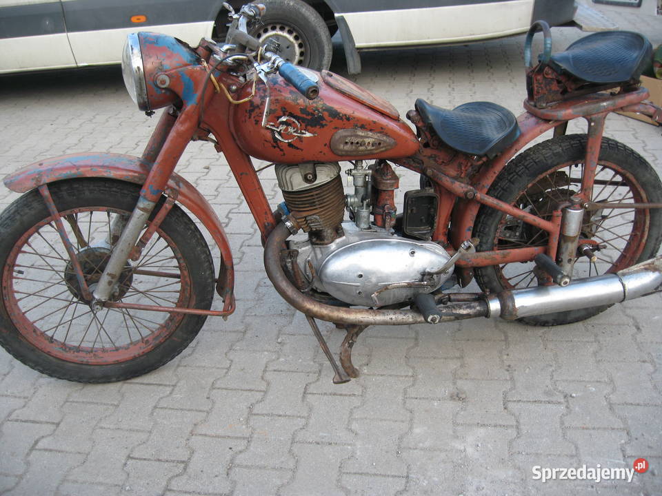 Iż 49 zarejestrowany Rok produkcji 1955 Poznań